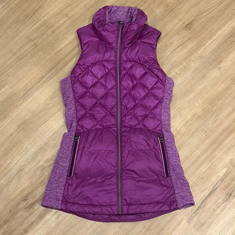 Lululemon Down For A Run Vest - Picture 6 of 7